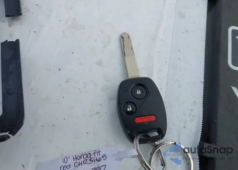 2010 Honda Fit Sport из США, поврежденный, VIN JHMGE8H49AC026357